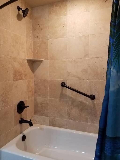 Hawaiian Cottage - Heated Pool Walk To The Beach Cocoa Beach Ngoại thất bức ảnh