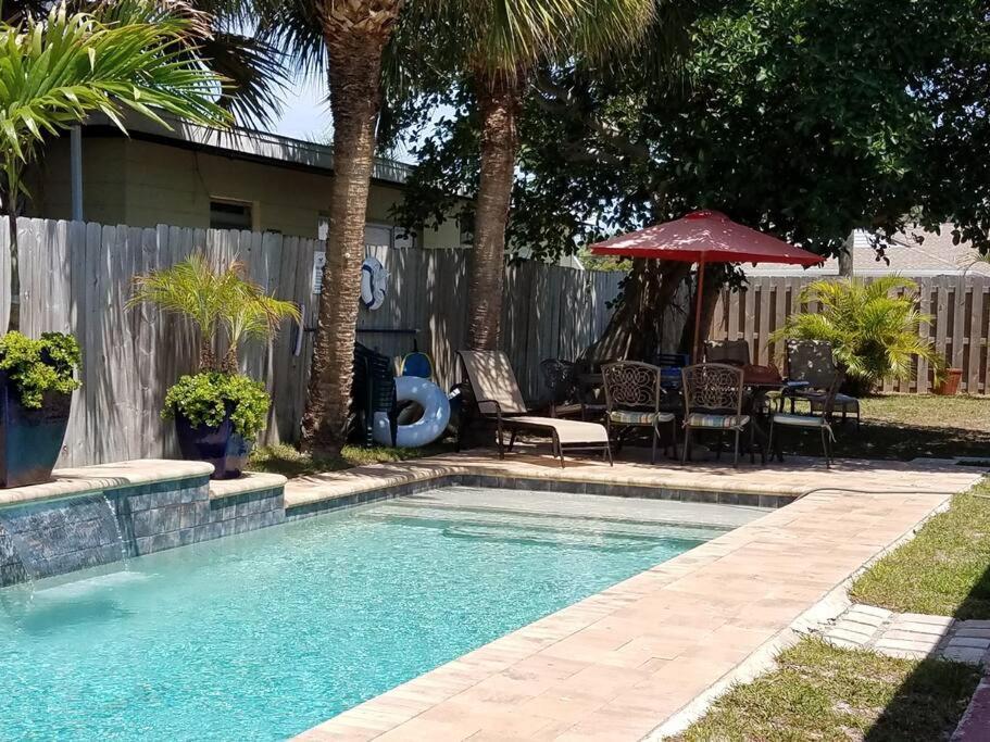 Hawaiian Cottage - Heated Pool Walk To The Beach Cocoa Beach Ngoại thất bức ảnh